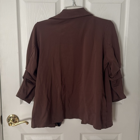 Brown Women's Jacket 3/4 sleeve cinched dear scarlet size medium - Picture 3 of 4